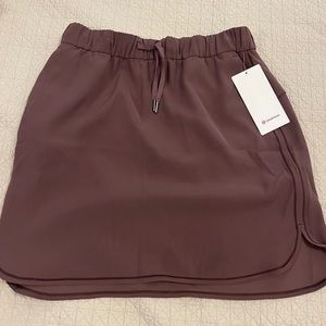 Brand new Maeve size 12 Lululemon skirt